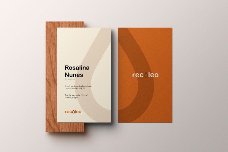 Recoleo oil recycling business card