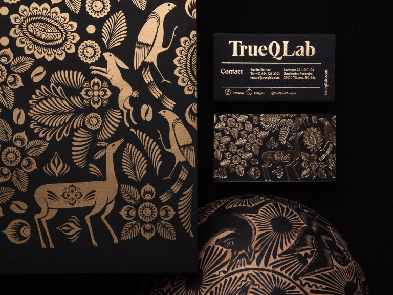 trueque lab business card