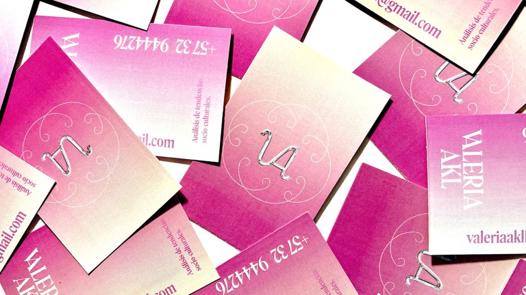 Valeria political analyst business cards